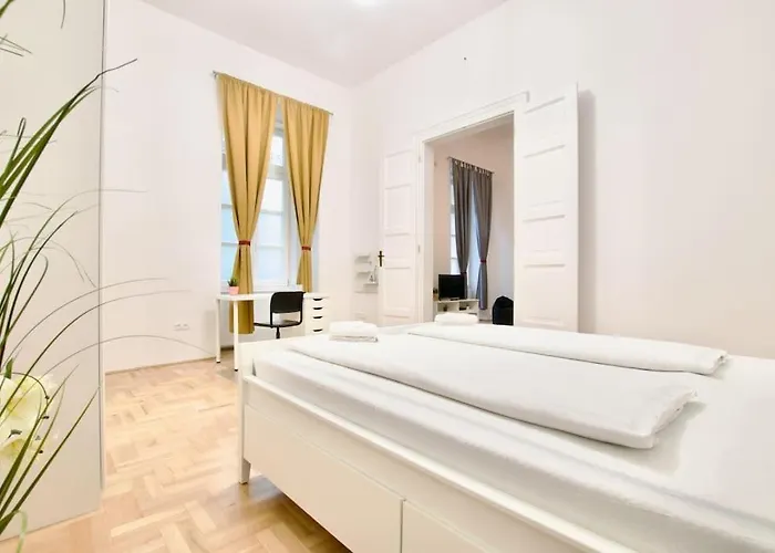Apartman Standard By Hi5 - Muzeum 5